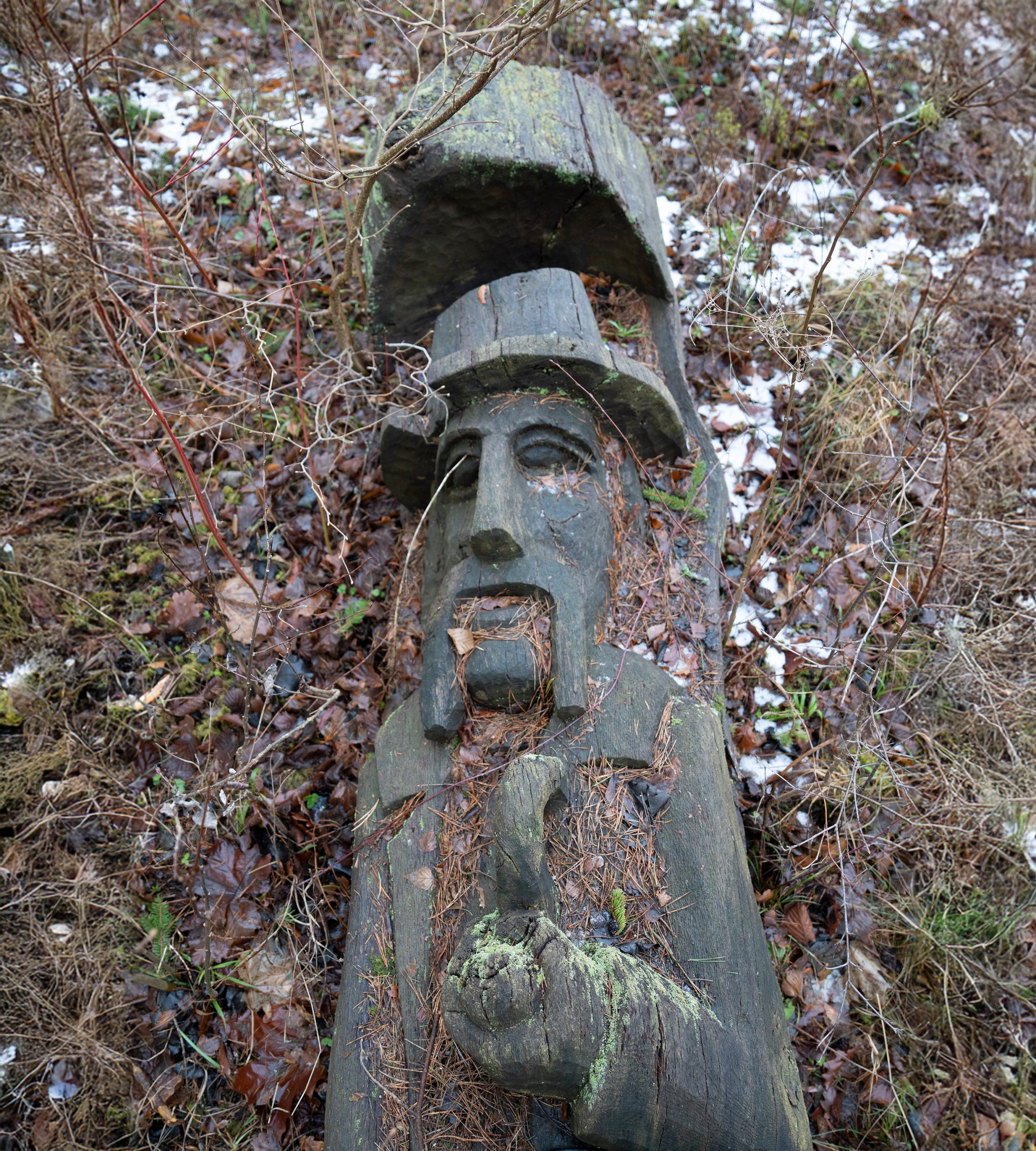 Prieš